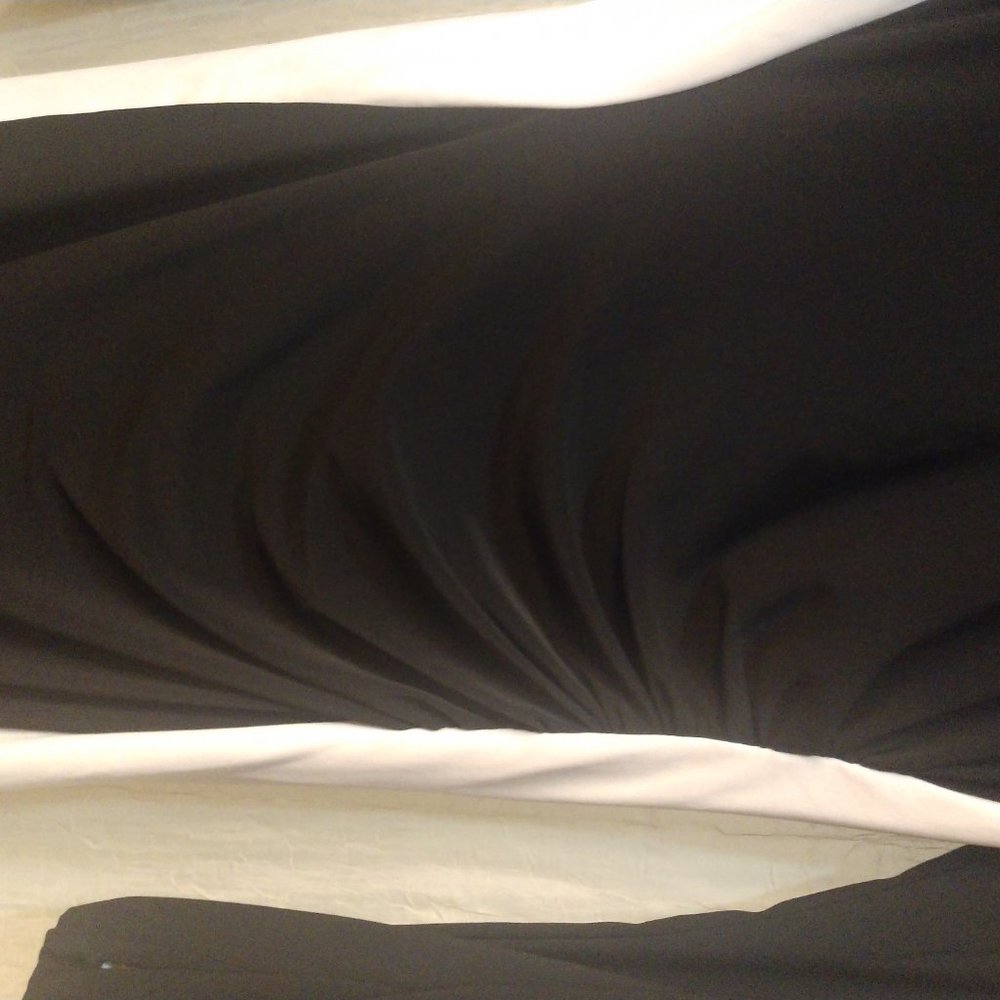 Dress - Picture 3 of 6